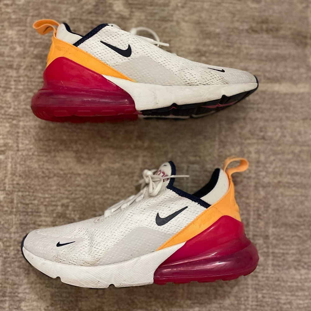 Nike Women's Air Max 270 - Picture 5 of 7